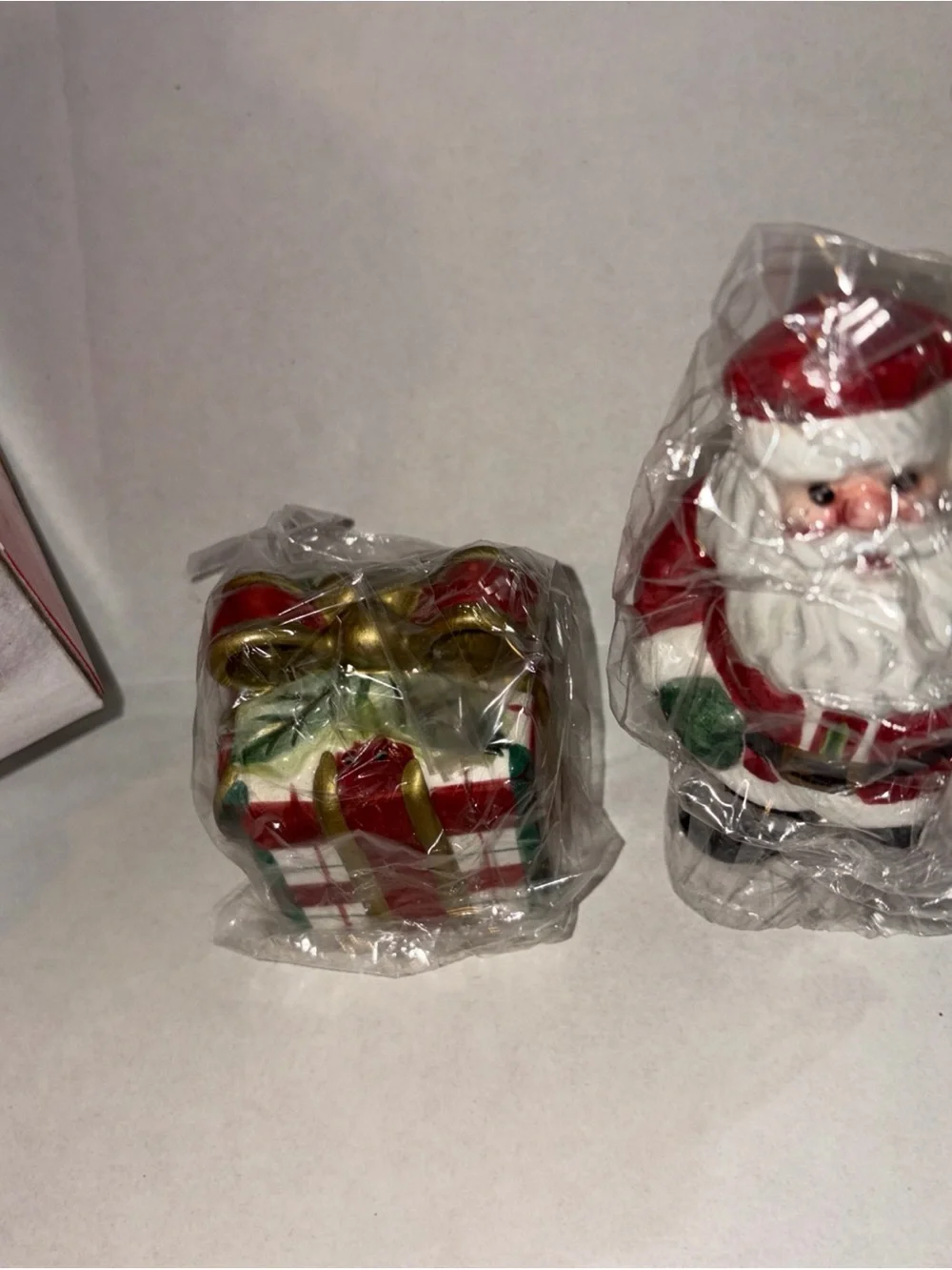 Fitz and Floyd Plaid Christmas Santa Salt & Pepper Set - Red, White, Green, Gold